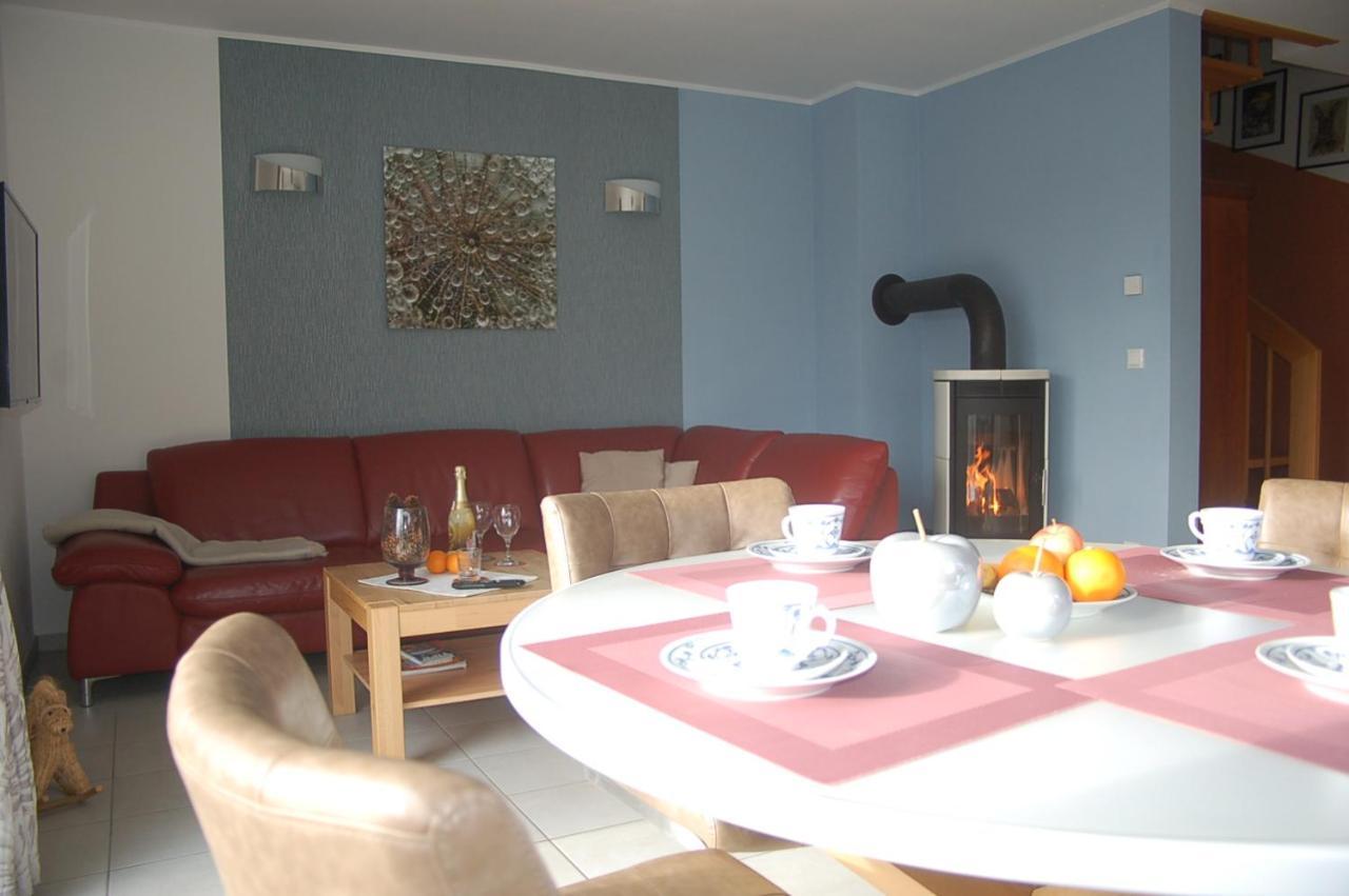 Behagliches Ferienhaus Zaunkoenig -Mit Kamin Und Sauna ทานเนอ ภายนอก รูปภาพ